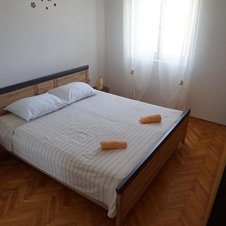 Vacation Home Ivan Kasic Esterno foto
